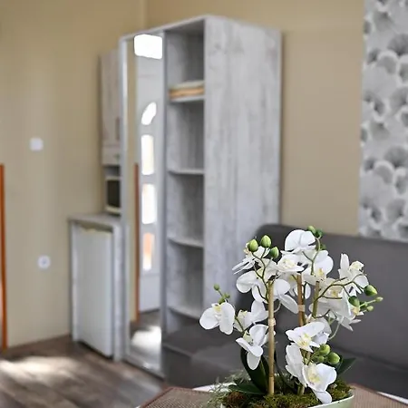 Angéla Vendegház Affittacamere 3*